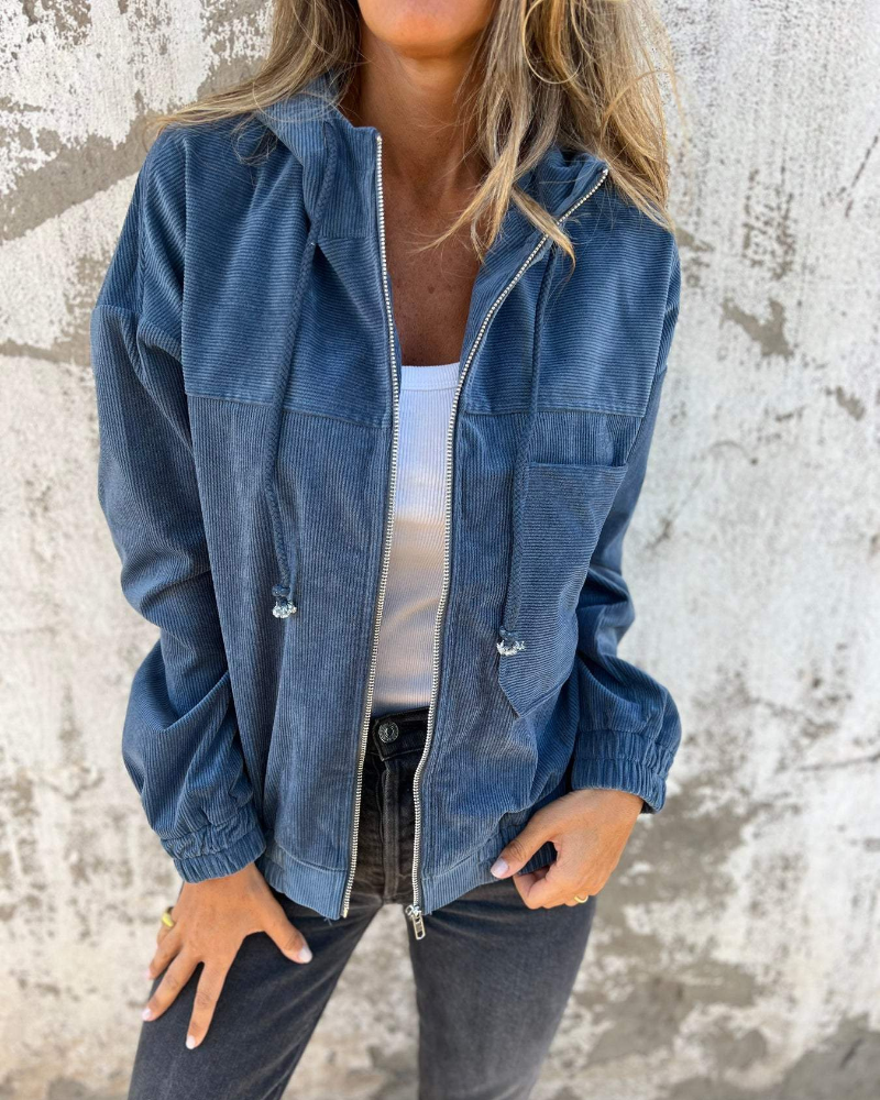 ELLA™ – CHAQUETA DE PANA CON CAPUCHA Y CREMALLERA