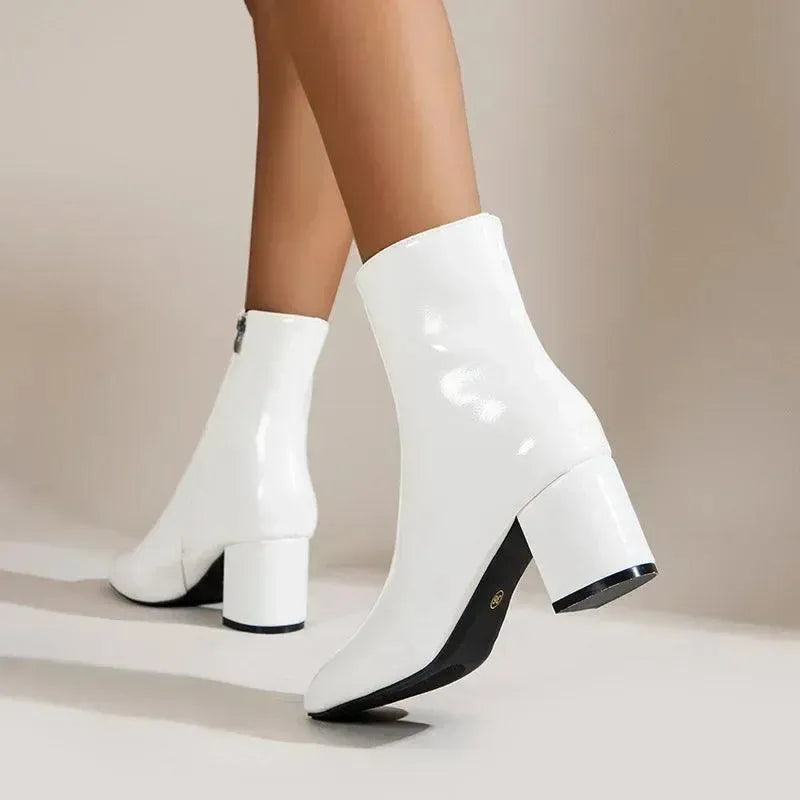ADELINE™ | BOTAS PUNTIAGUDAS ANTIDESLIZANTES CON CREMALLERA LATERAL