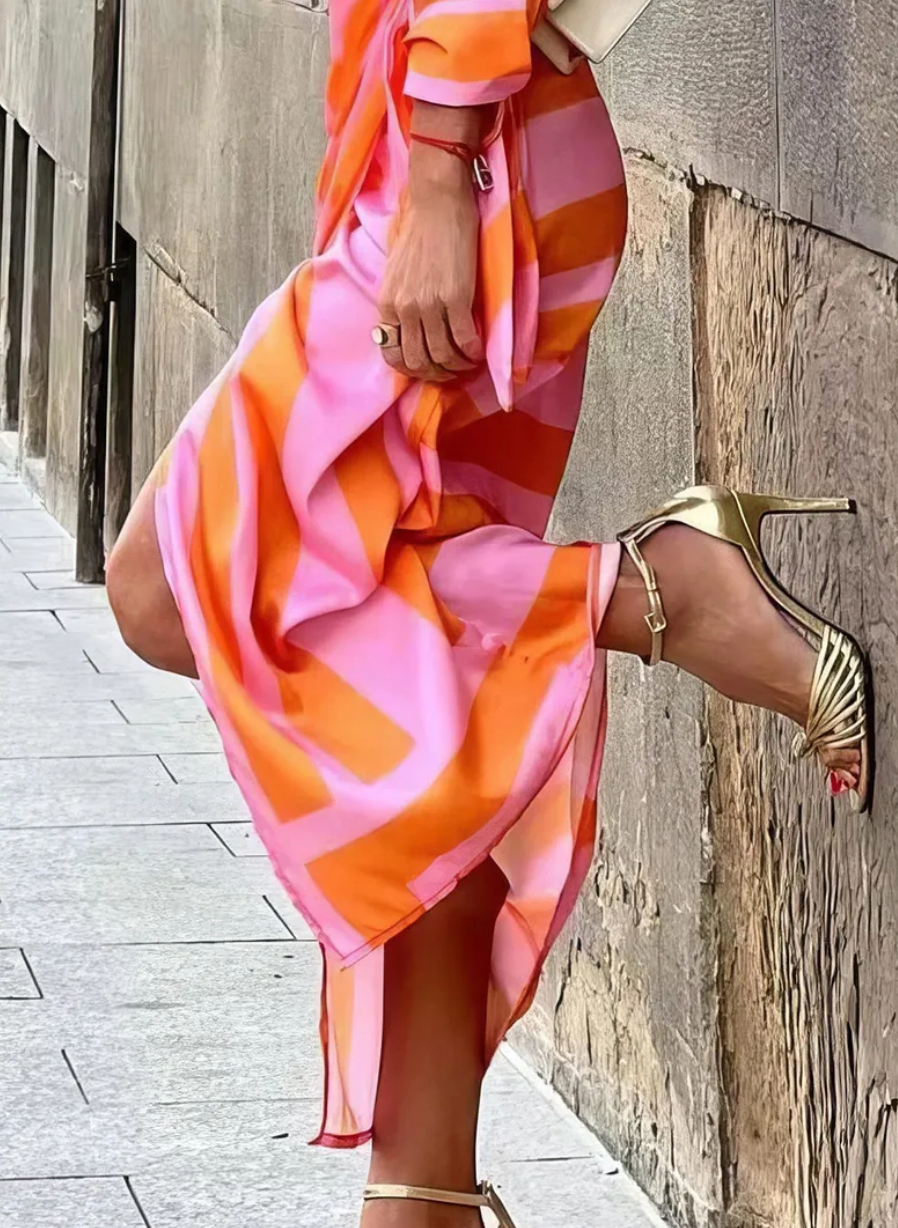 AMIRA™ – VESTIDO ENVOLVENTE ESTAMPADO
