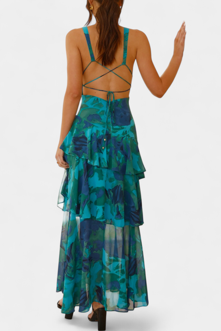 DOMENICA – vestido de gasa con escote en V y capas fluidas